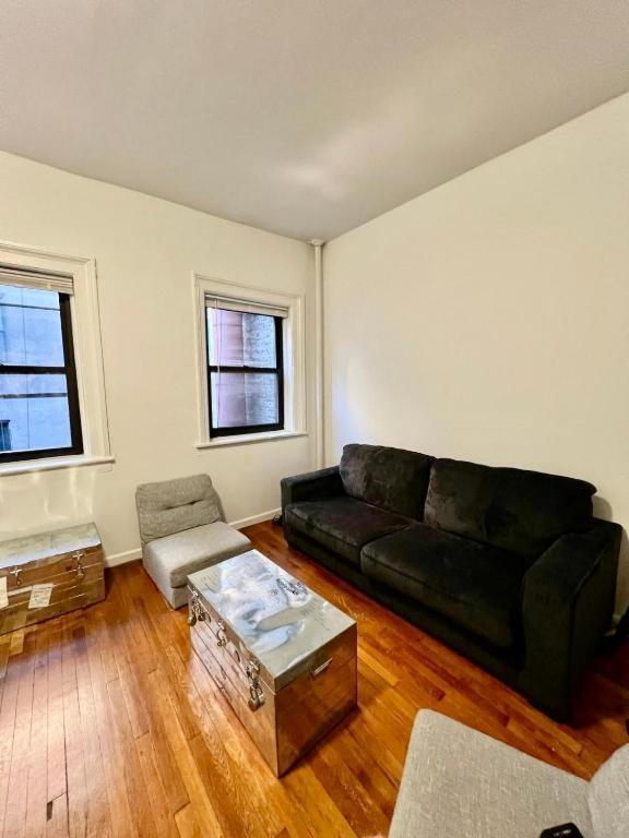 Mid Town East Street Apartments Next To Times Square New York Extérieur photo